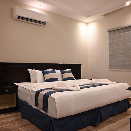Saba Ohod For Hotel Suites Medina Bagian luar foto