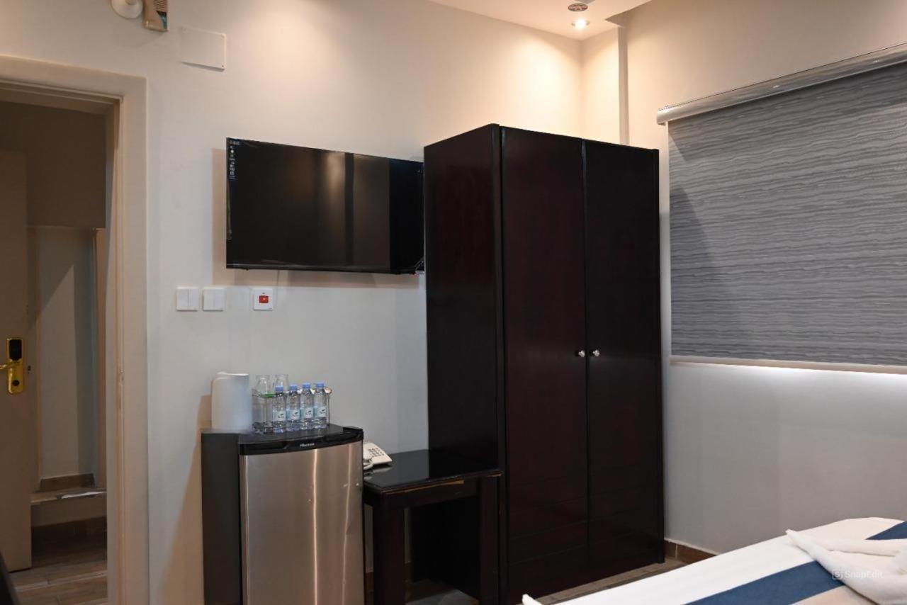 Saba Ohod For Hotel Suites Medina Bagian luar foto